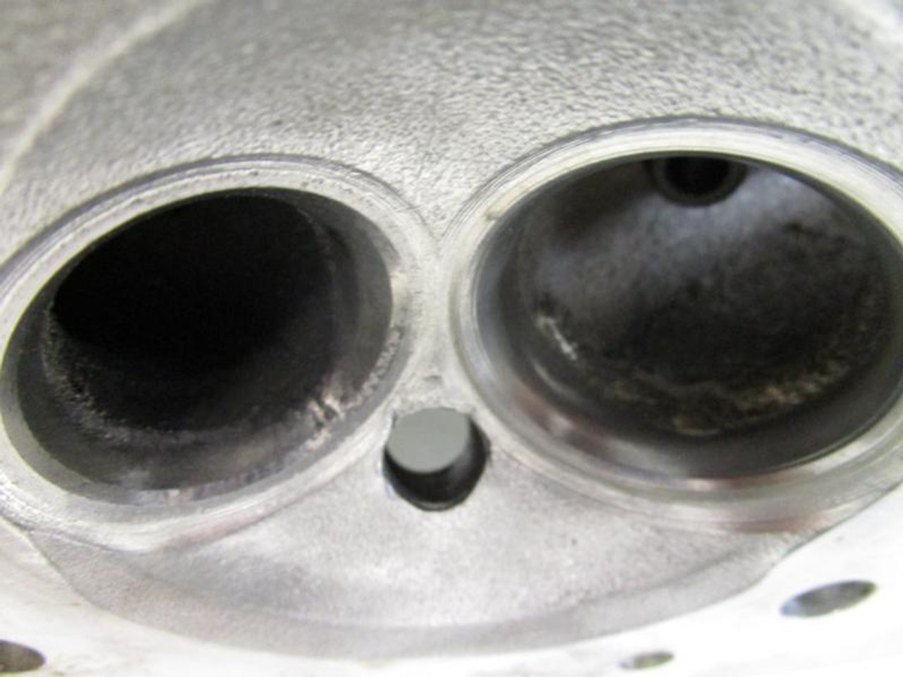 97 Kawasaki KLF 300 Bayou 4x4 Cylinder Head 11008-1292 1992